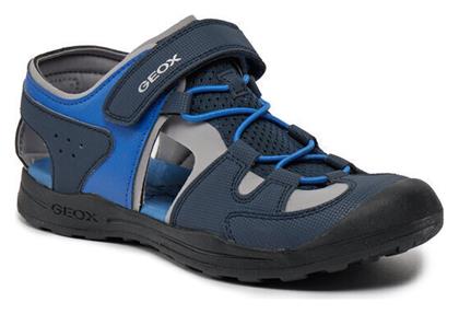Παπουτσοπέδιλα J Vaniett Geox